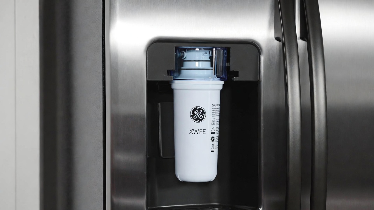 GE XWFE refrigerator water filter in packaging